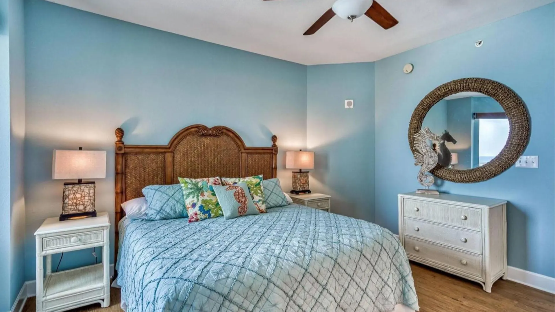 Holiday home Sea Turtle Retreat! 3Br Beachfront Condo With Stunning Gulf Views Sleeps 8 Panama City Beach