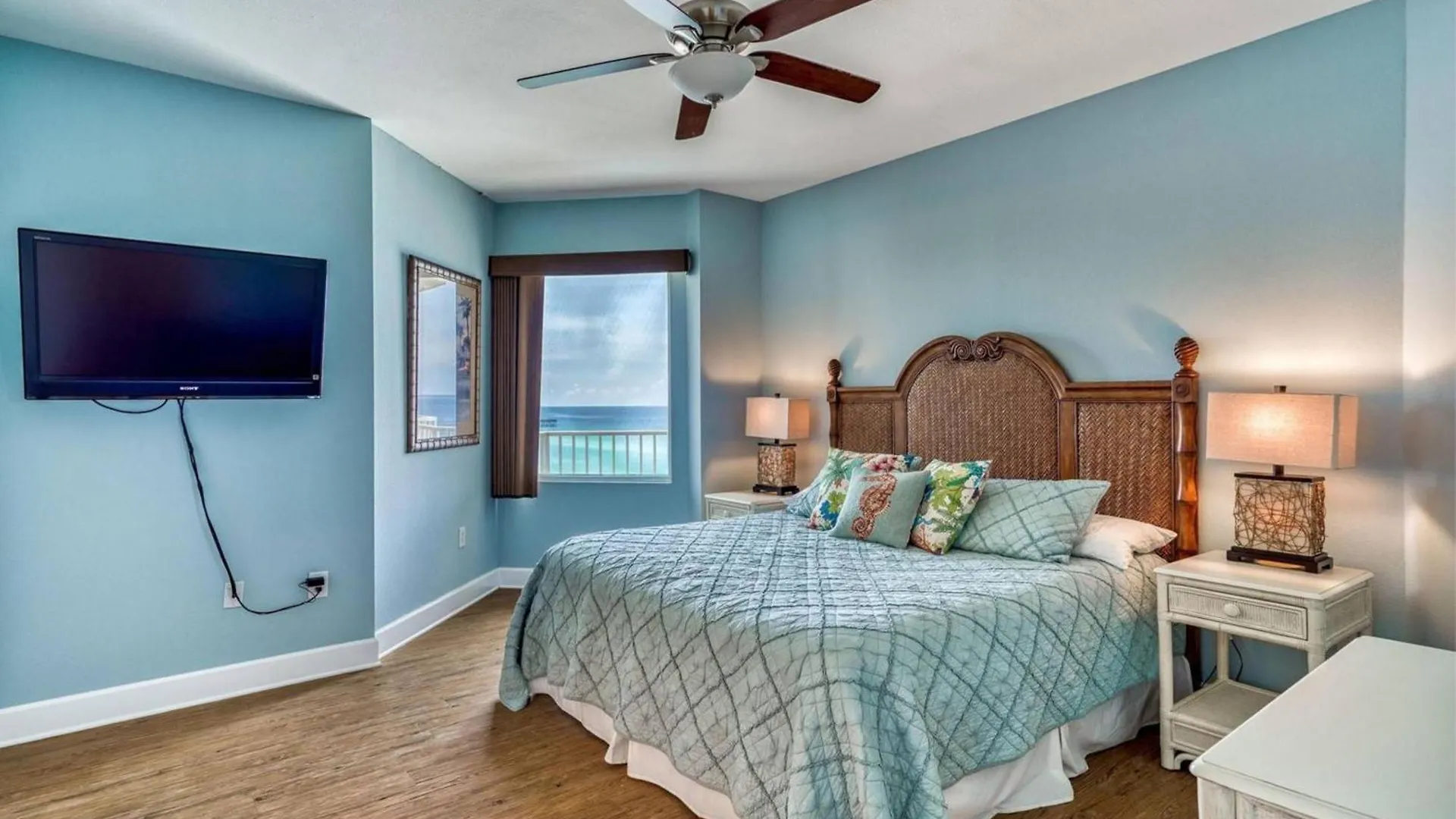 Sea Turtle Retreat! 3Br Beachfront Condo With Stunning Gulf Views Sleeps 8 Panama City Beach Holiday home